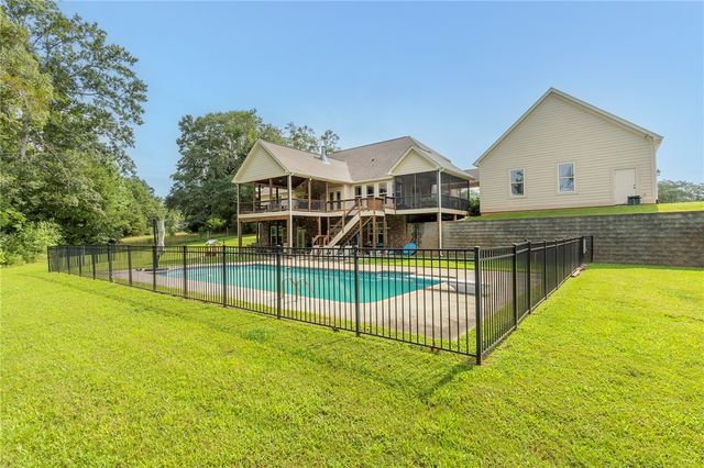 1060 Shackleburg Road, Anderson, SC 29621