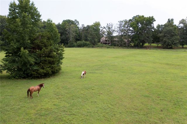 1060 Shackleburg Road, Anderson, SC 29621
