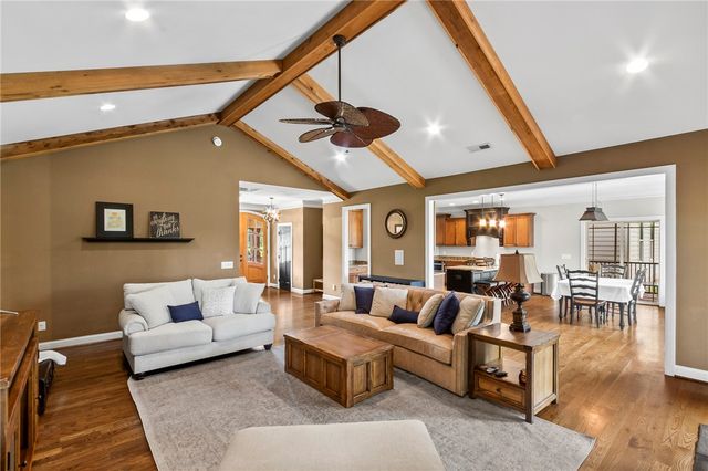 1060 Shackleburg Road, Anderson, SC 29621