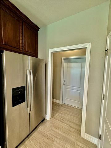 7506 Granite Dr, Corpus Christi, TX 78414