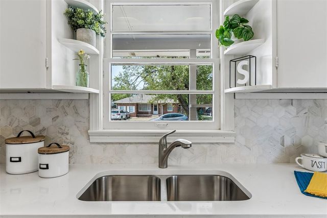 1728 Andover Court, Oklahoma City, OK 73120