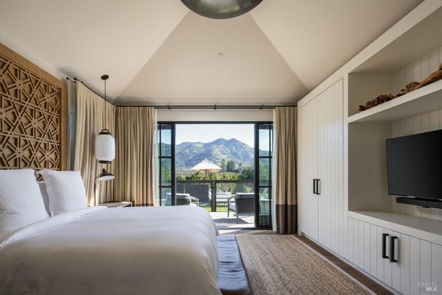 21 Lawley Ln, Calistoga, CA 94515