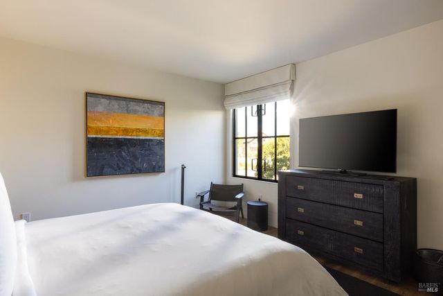 21 Lawley Ln, Calistoga, CA 94515