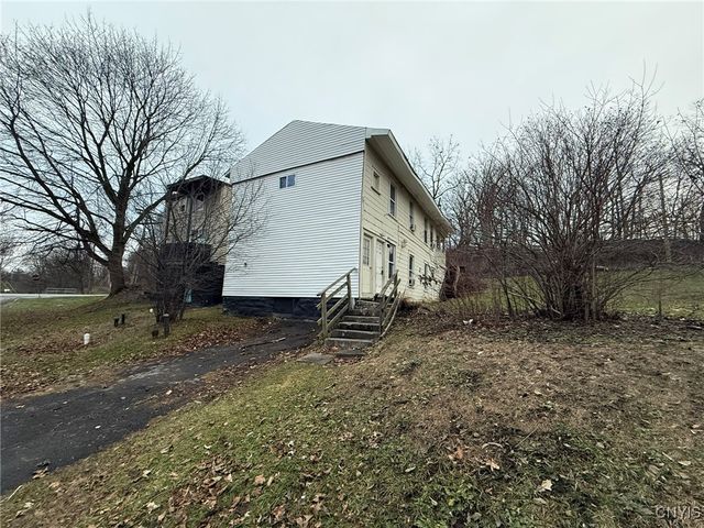 835 South Wilbur Avenue, Syracuse, NY 13204