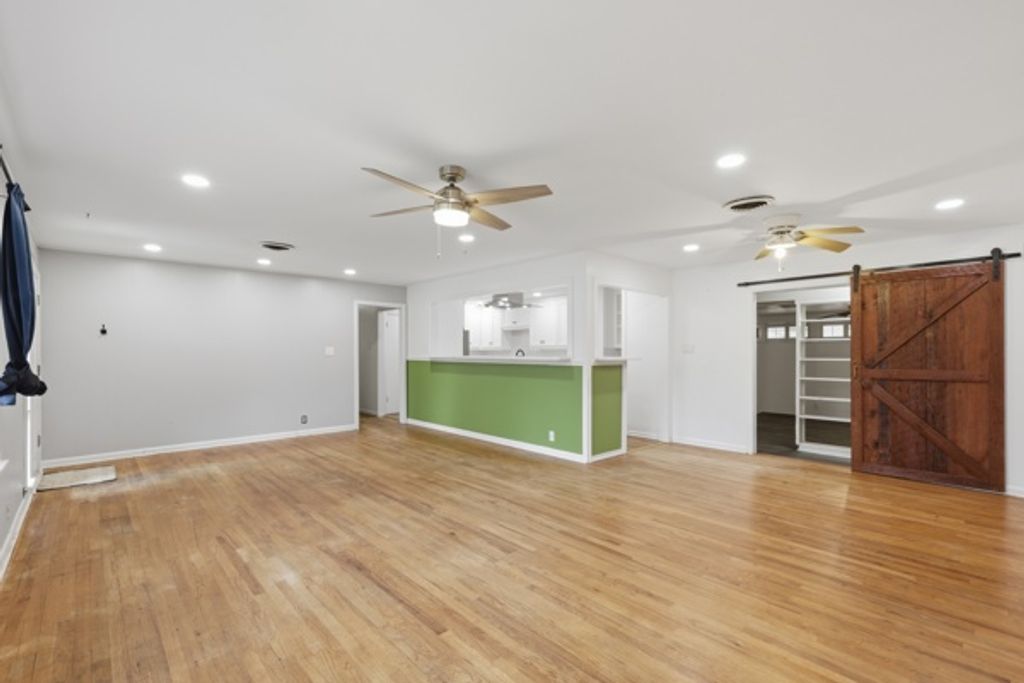 900 Esther Boulevard, Bryan, TX 77802 — photo 5