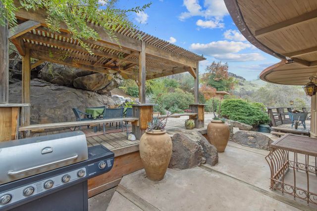 31898 Success Valley Drive Drive, Porterville, CA 93257