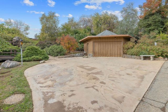 31898 Success Valley Drive Drive, Porterville, CA 93257