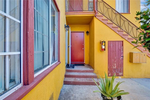 14815 Unit B Lemoli, Gardena, CA 90249