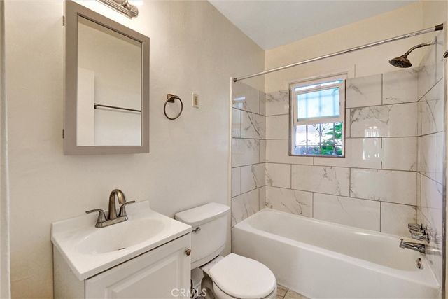 14815 Unit B Lemoli, Gardena, CA 90249