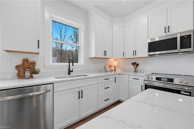 1428 Lynchs Corner RD, Elizabeth City, NC 27909