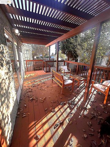 869 Lassen St, Richmond, CA 94805