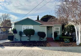 869 Lassen St, Richmond, CA 94805