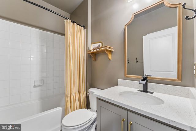 7825 AMALFI LN, Severn, MD 21144