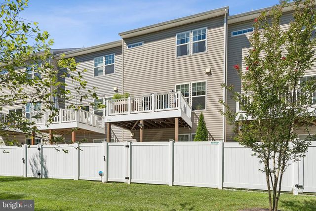 7825 AMALFI LN, Severn, MD 21144