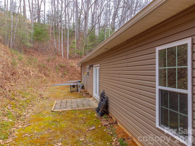 201 Woodhaven Estates, Sylva, NC 28779