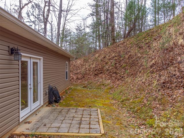 201 Woodhaven Estates, Sylva, NC 28779