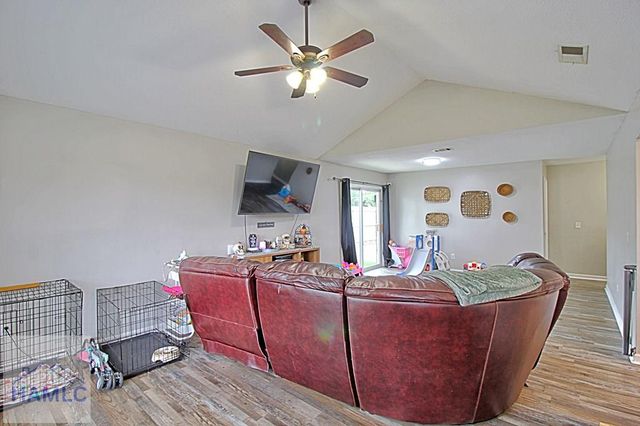 1567 Pendleton Drive, Hinesville, GA 31313