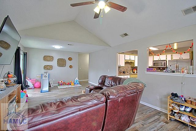 1567 Pendleton Drive, Hinesville, GA 31313
