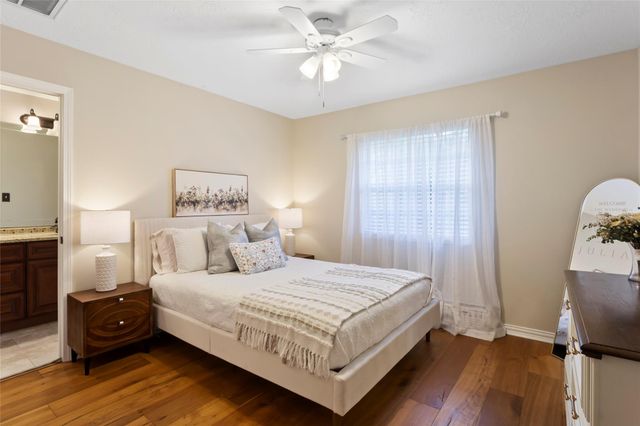 3435 Sky Ranch Dr, Alvin, TX 77511