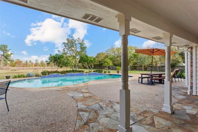 3435 Sky Ranch Dr, Alvin, TX 77511