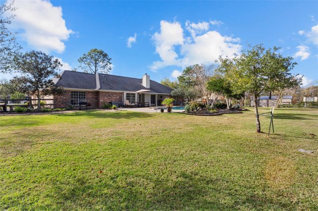 3435 Sky Ranch Dr, Alvin, TX 77511