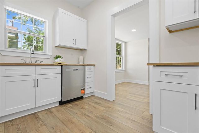 202 Lafayette Street N, Mobile, AL 36604