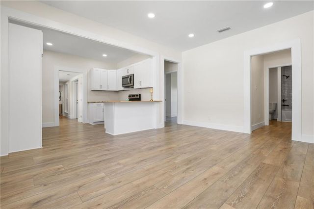 202 Lafayette Street N, Mobile, AL 36604