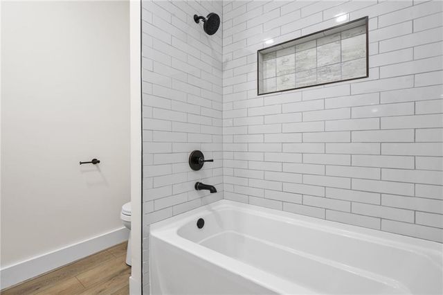 202 Lafayette Street N, Mobile, AL 36604