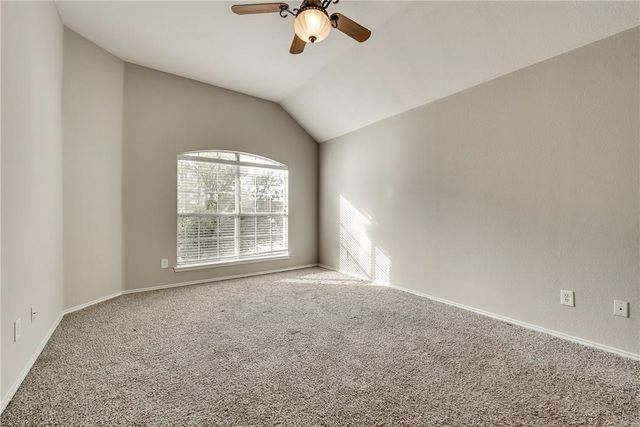 409 Knoll Park Court, Mckinney, TX 75072