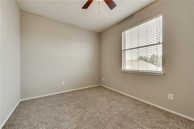 409 Knoll Park Court, Mckinney, TX 75072