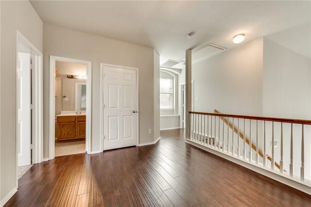 409 Knoll Park Court, Mckinney, TX 75072