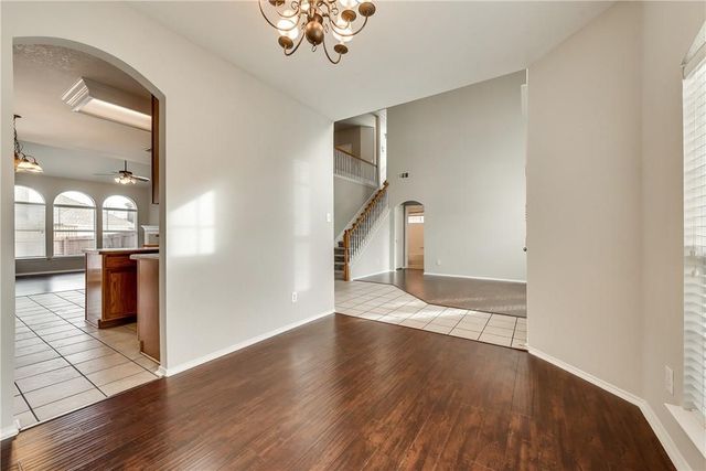 409 Knoll Park Court, Mckinney, TX 75072
