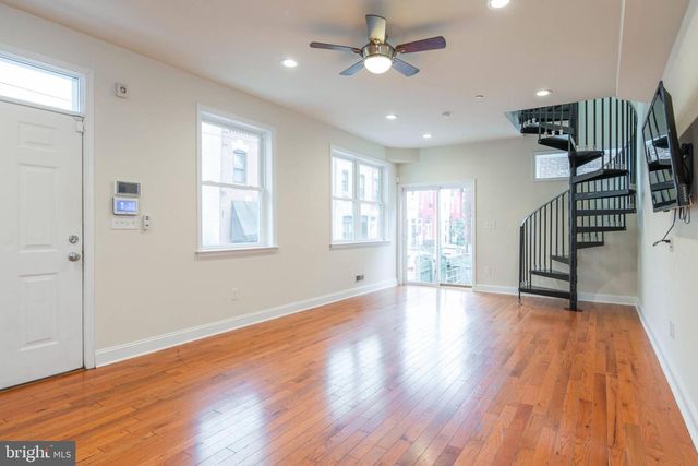 2114 N 17TH STREET, Philadelphia, PA 19121