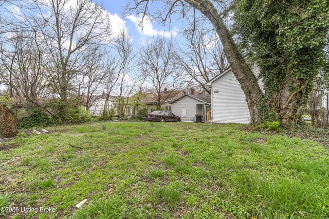 1774 W Gaulbert Ave, Louisville, KY 40210