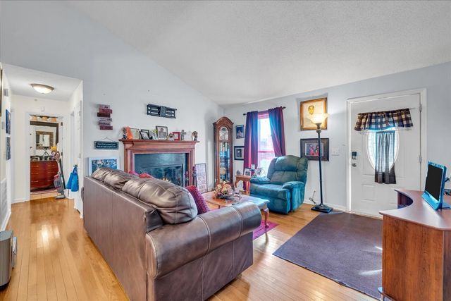 1317 Pilgrim Dr, Madison, TN 37115