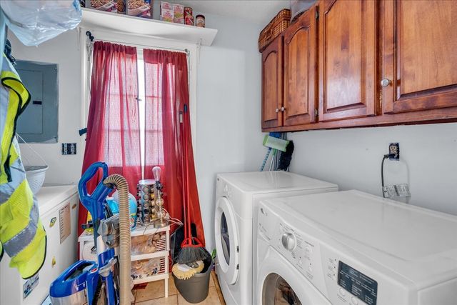 1317 Pilgrim Dr, Madison, TN 37115