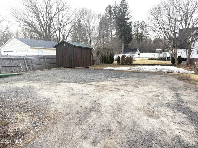 202 E 202 E Main Street Street, Johnstown, NY 12095