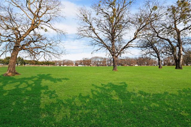 TBD Starcrest, Corsicana, TX 75109