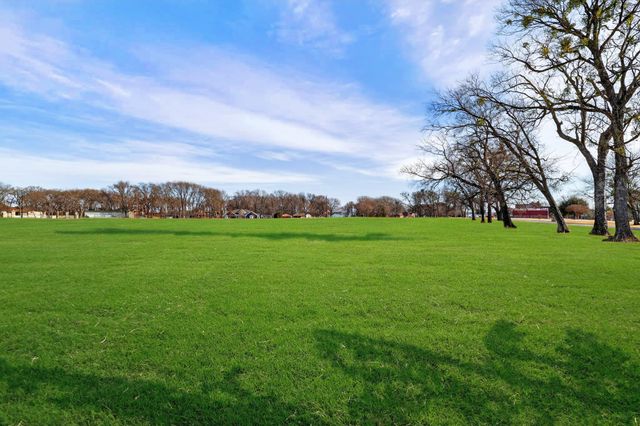 TBD Starcrest, Corsicana, TX 75109