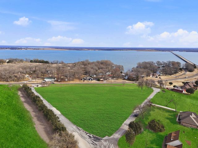 TBD Starcrest, Corsicana, TX 75109