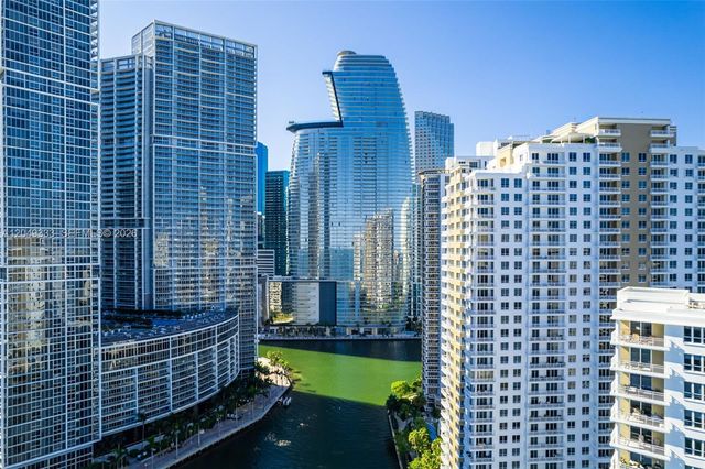 300 Biscayne Boulevard Way 3009W, Miami, FL 33131