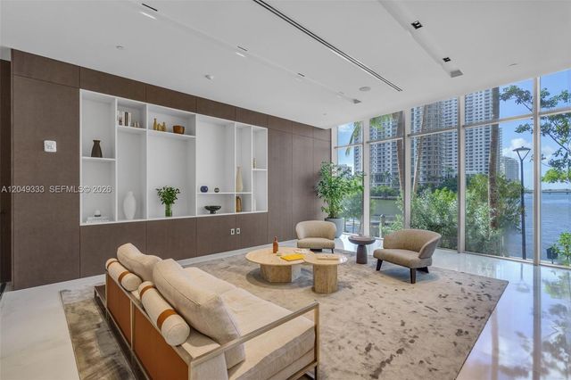 300 Biscayne Boulevard Way 3009W, Miami, FL 33131