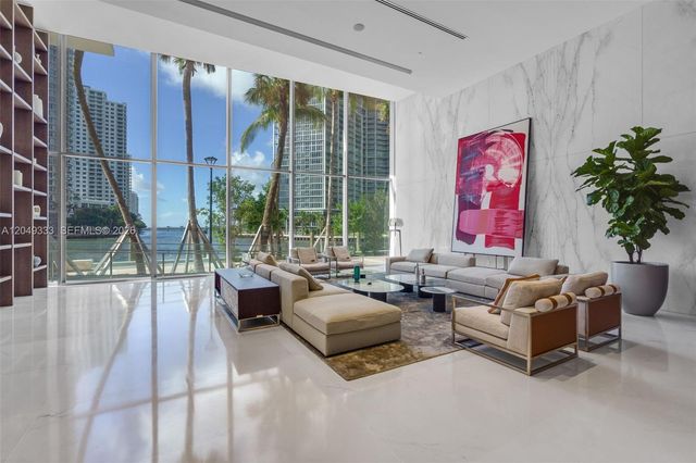 300 Biscayne Boulevard Way 3009W, Miami, FL 33131