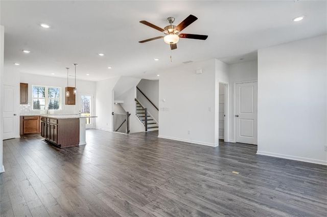 5720 Schelton SE Place, Mableton, GA 30126