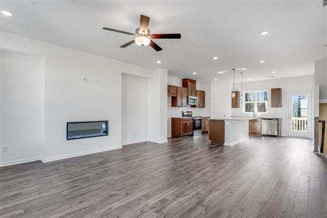 5720 Schelton SE Place, Mableton, GA 30126