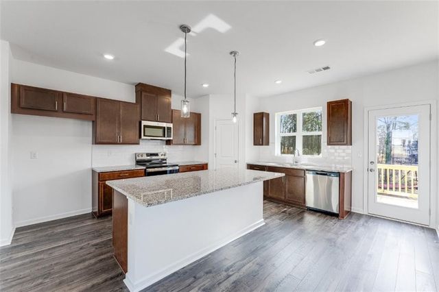 5720 Schelton SE Place, Mableton, GA 30126