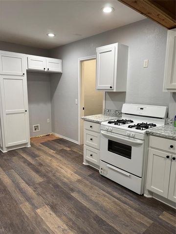 408 N 7th St., Noble, OK 73026