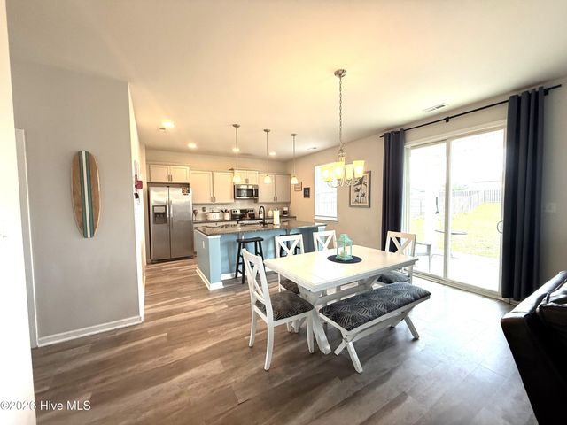 46 Rochester Street, Hampstead, NC 28443