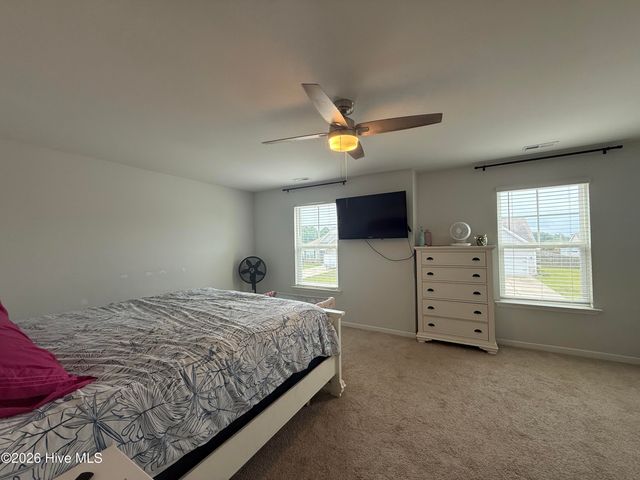 46 Rochester Street, Hampstead, NC 28443