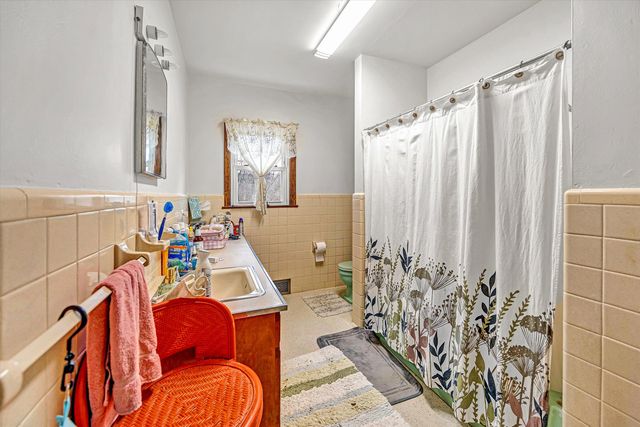 1414 DANIELS CREEK RD, Collinsville, VA 24078